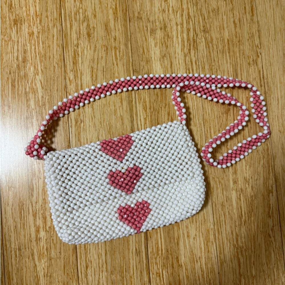 Isaac Mizrahi beaded heart purse - Barbiecore💕